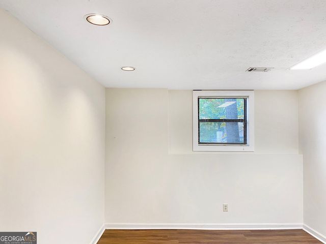 2136 Clementine Drive, Marietta, GA 30066