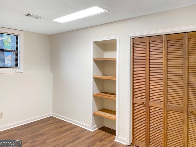 2136 Clementine Drive, Marietta, GA 30066