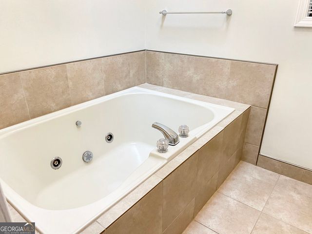 2136 Clementine Drive, Marietta, GA 30066