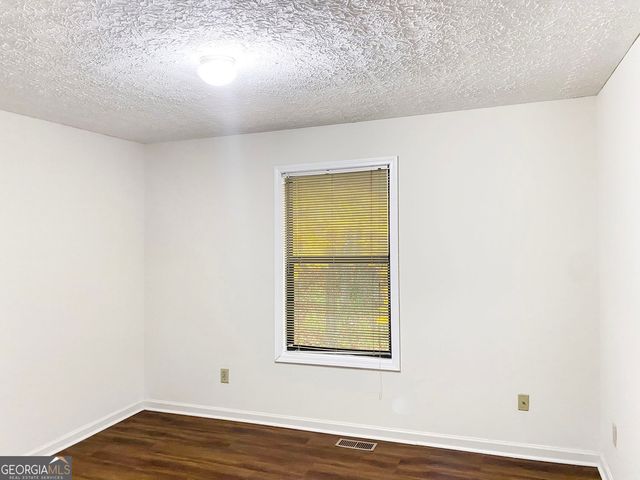 2136 Clementine Drive, Marietta, GA 30066