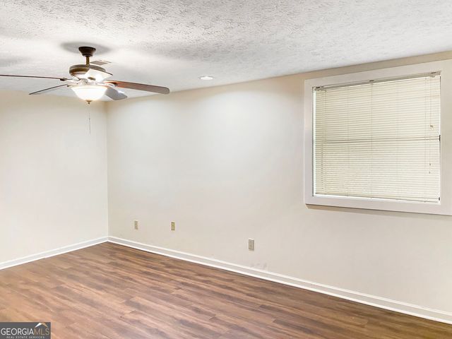 2136 Clementine Drive, Marietta, GA 30066