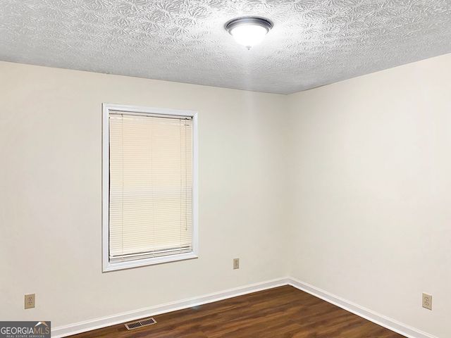 2136 Clementine Drive, Marietta, GA 30066