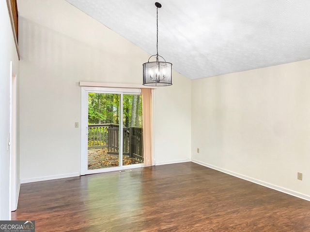 2136 Clementine Drive, Marietta, GA 30066