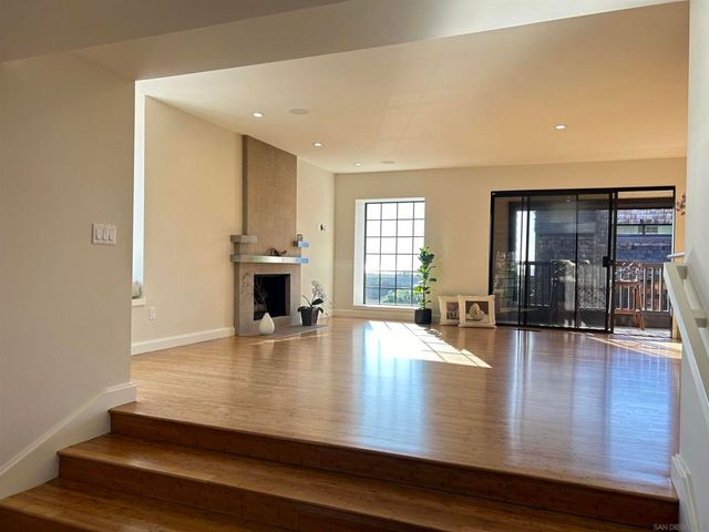13024 Caminito Del Rocio, Del Mar, CA 92014