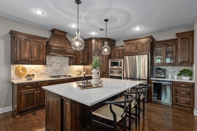 6805 Millbrook Street, Shawnee, KS 66218