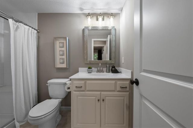 6805 Millbrook Street, Shawnee, KS 66218