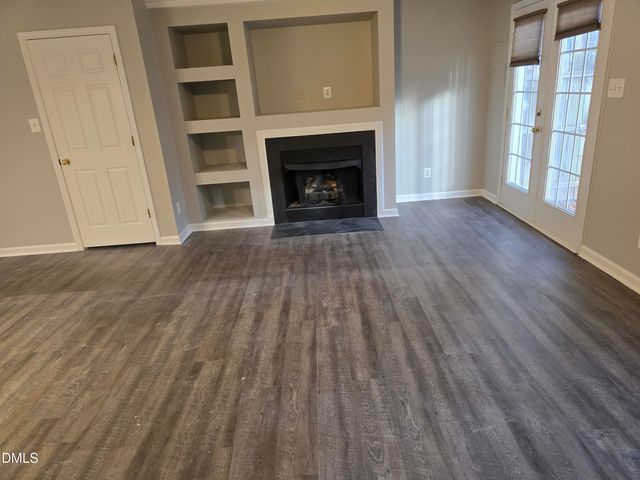 217 Climbing Ivy Court, Cary, NC 27511