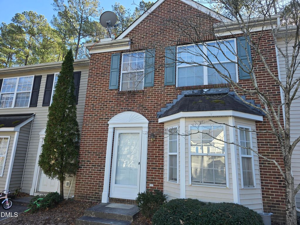 217 Climbing Ivy Court, Cary, NC 27511