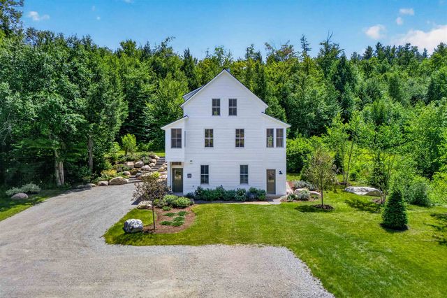 564 Goodaleville Road, Jamaica, VT 05343