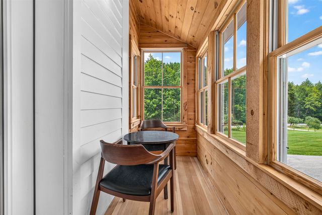 564 Goodaleville Road, Jamaica, VT 05343