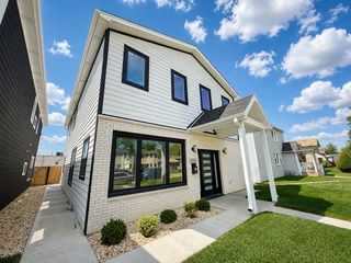 1702 N 40th Avenue, Stone Park, IL 60165