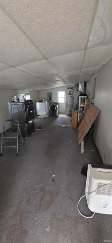 1218 W Glenburn Road, Linton, IN 47441