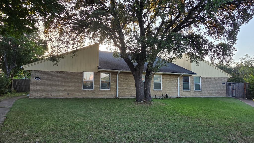 603 Woodhaven Place, Richardson, TX 75081