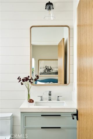 2526 Hermosa Ave, Hermosa Beach, CA 90254