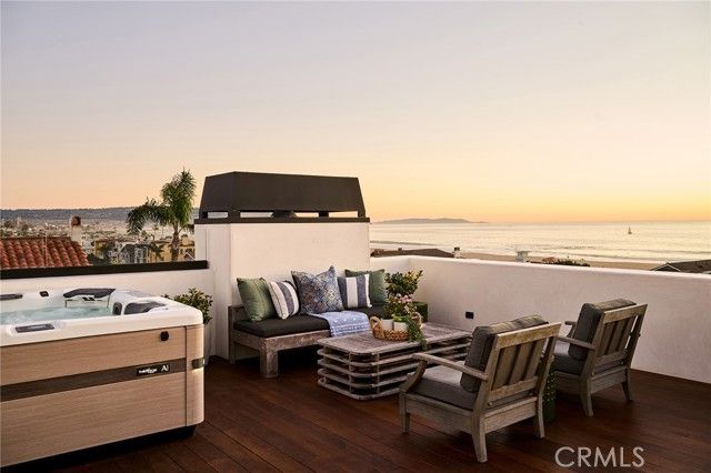 2526 Hermosa Ave, Hermosa Beach, CA 90254