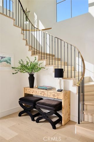 2526 Hermosa Ave, Hermosa Beach, CA 90254