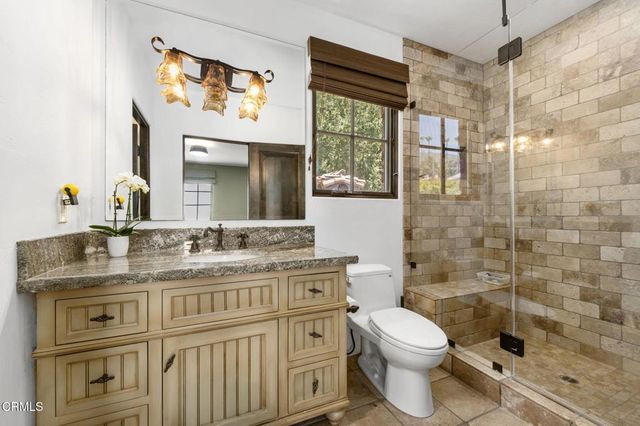 1906 Country Lane, Pasadena, CA 91107