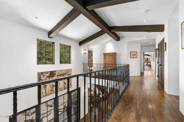 1906 Country Lane, Pasadena, CA 91107