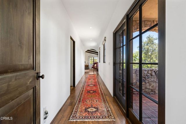 1906 Country Lane, Pasadena, CA 91107