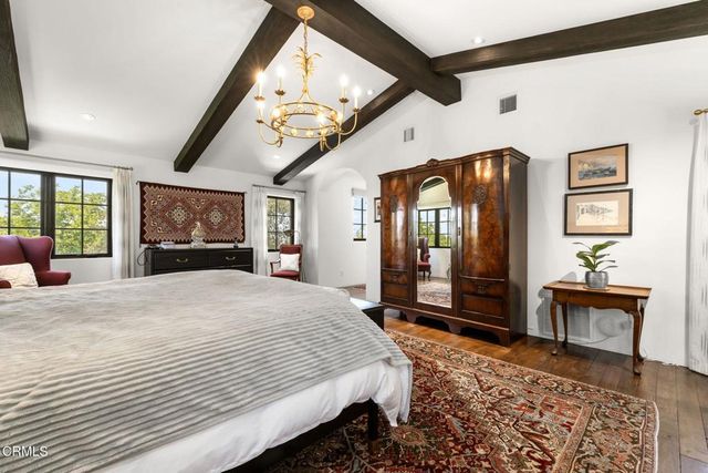 1906 Country Lane, Pasadena, CA 91107