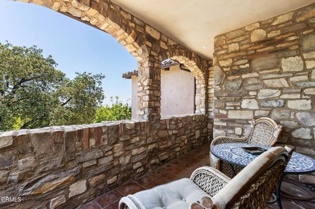 1906 Country Lane, Pasadena, CA 91107