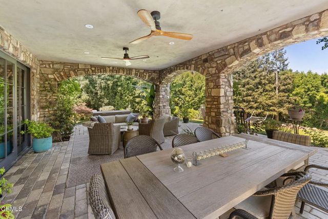 1906 Country Lane, Pasadena, CA 91107