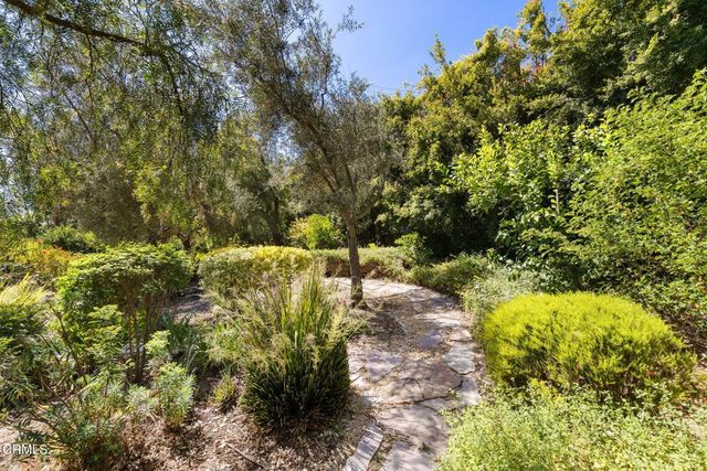 1906 Country Lane, Pasadena, CA 91107