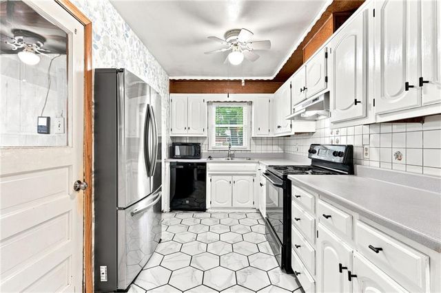 7306 Dearborn Street, Overland Park, KS 66204