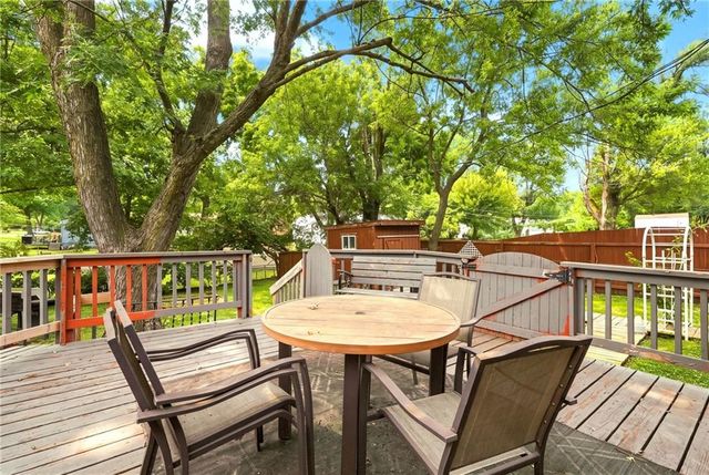 7306 Dearborn Street, Overland Park, KS 66204