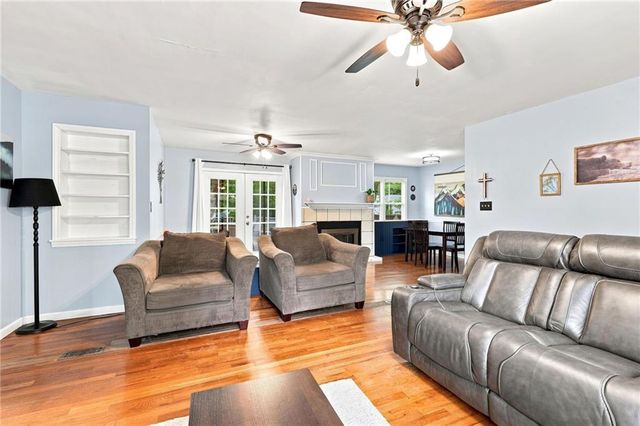 7306 Dearborn Street, Overland Park, KS 66204
