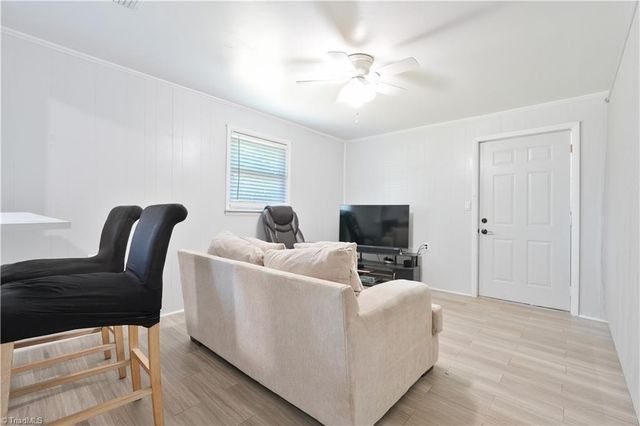 202 Harvest Drive, King, NC 27021