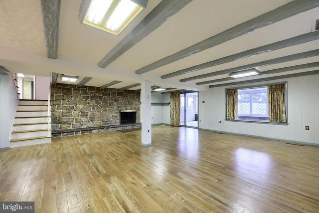 161 CREST DR, Boyertown, PA 19512