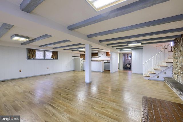 161 CREST DR, Boyertown, PA 19512