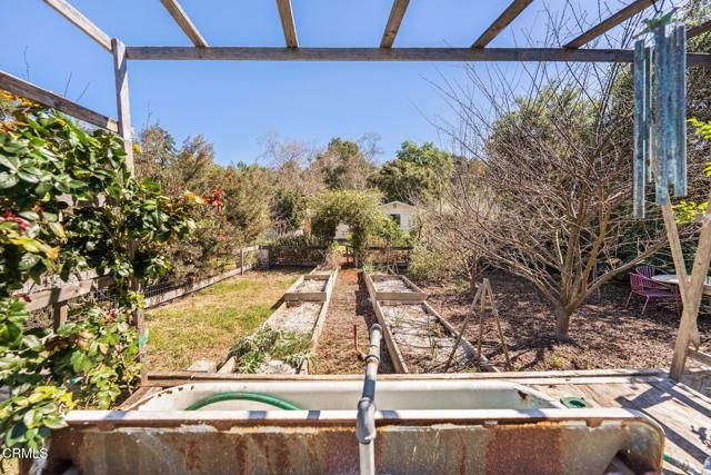 33 Monterey Drive, Oak View, CA 93022