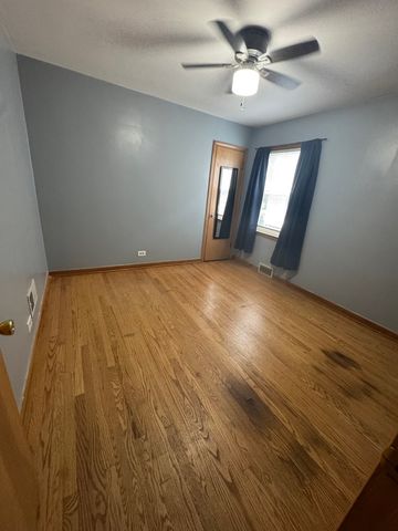 6104 W School Street, Chicago, IL 60634