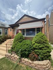 6104 W School Street, Chicago, IL 60634