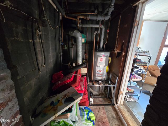 38 Sloan Street, Albany, NY 12202