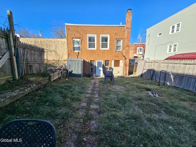 38 Sloan Street, Albany, NY 12202