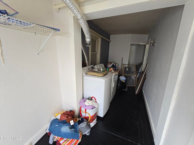 38 Sloan Street, Albany, NY 12202