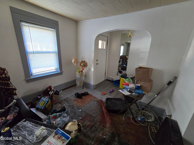 38 Sloan Street, Albany, NY 12202