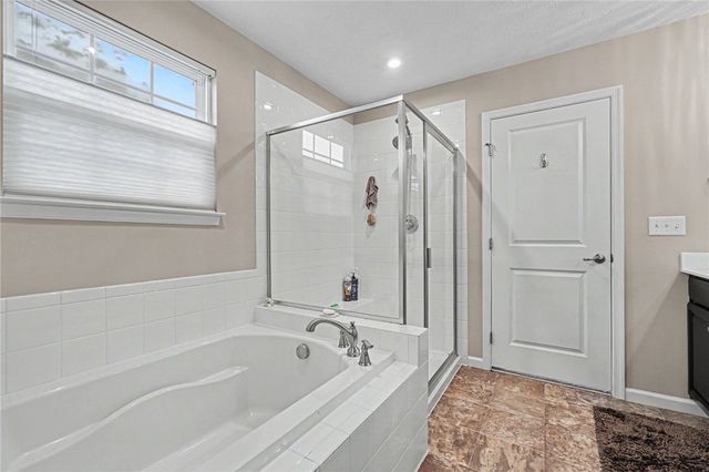2661 Unbridled Way, Morrow, OH 45152
