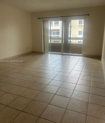 7740 Camino Real G-306, Miami, FL 33143