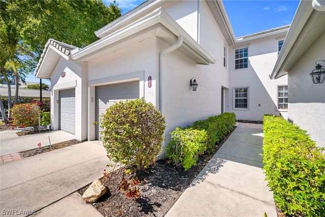 8375 Whisper Trace LN 101, Naples, FL 34114