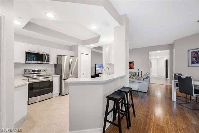 8375 Whisper Trace LN 101, Naples, FL 34114