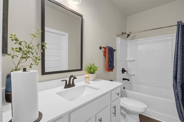 5345 Vinci Place, Douglasville, GA 30135