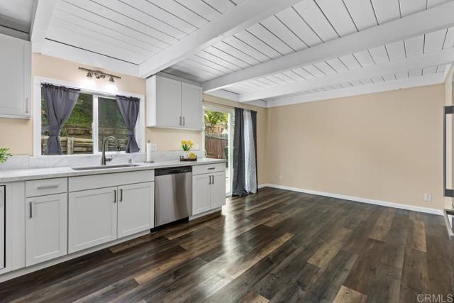 921 Lemon Avenue, Vista, CA 92084