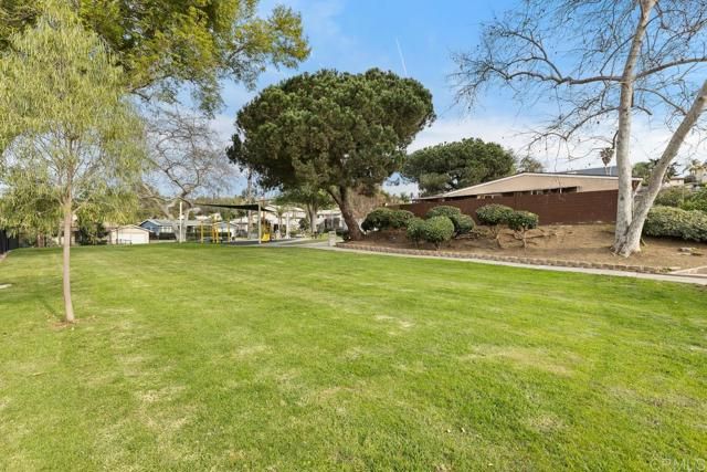 921 Lemon Avenue, Vista, CA 92084