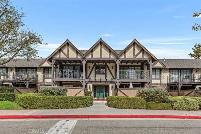 3673 S Bear Street C, Santa Ana, CA 92704