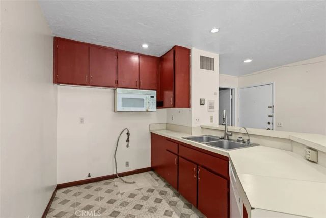 3673 S Bear Street C, Santa Ana, CA 92704