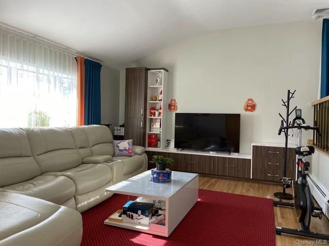 2187 Clover Court, East Meadow, NY 11554